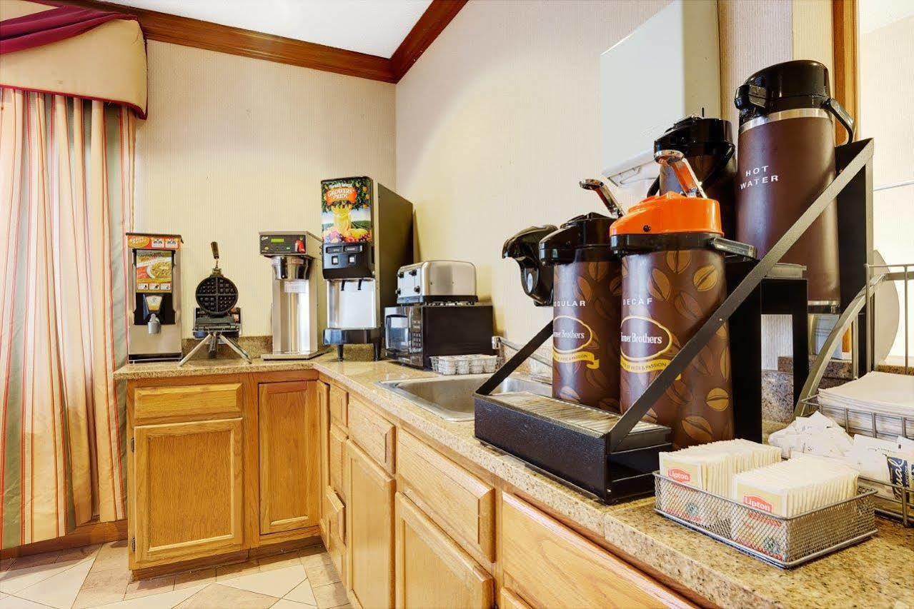Quality Inn Noblesville-Indianapolis Extérieur photo
