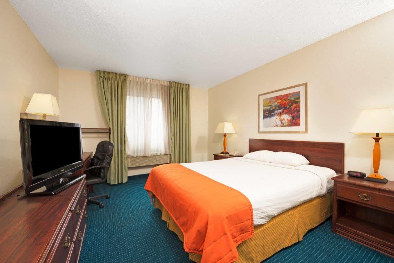 Quality Inn Noblesville-Indianapolis Extérieur photo