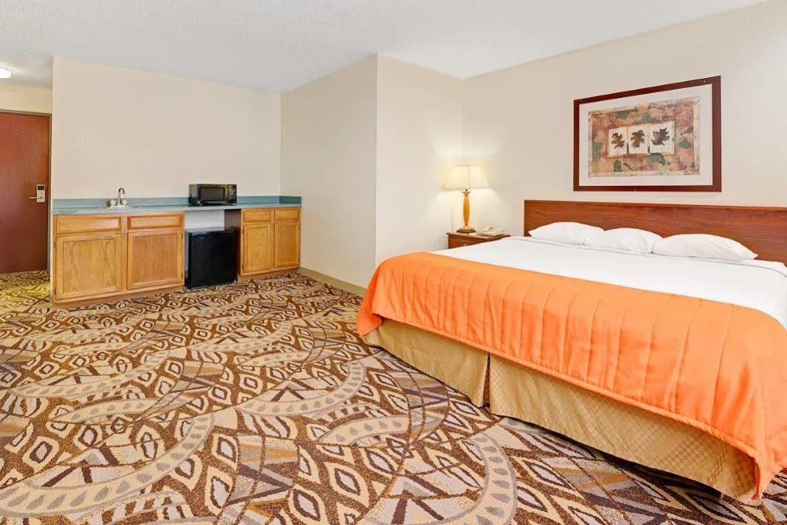 Quality Inn Noblesville-Indianapolis Extérieur photo
